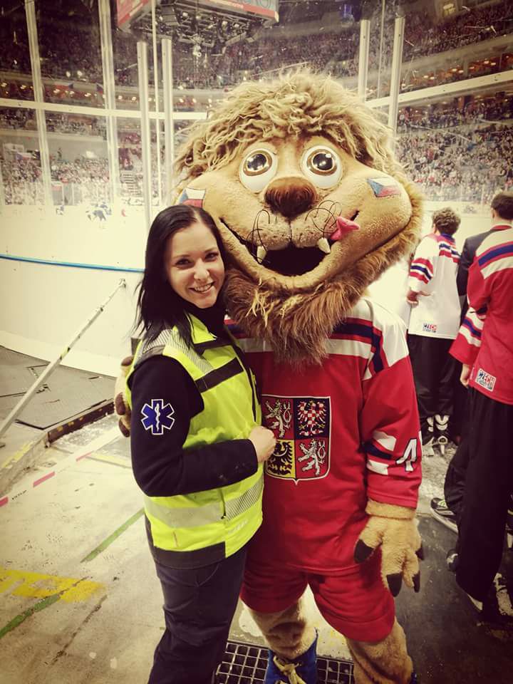 25348535_1696365930383846_6325197082103280710_n